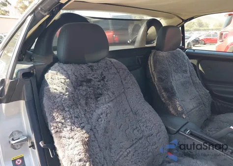 2001 Mercedes-Benz Slk 230 Kompressor z USA, uszkodzony, nr VIN WDBKK49F91F221675